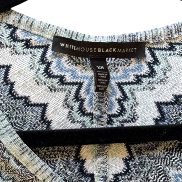 White House Black‎ Market Lightweight Sweater - Size XS - Chevron Design - Picture 8 of 8